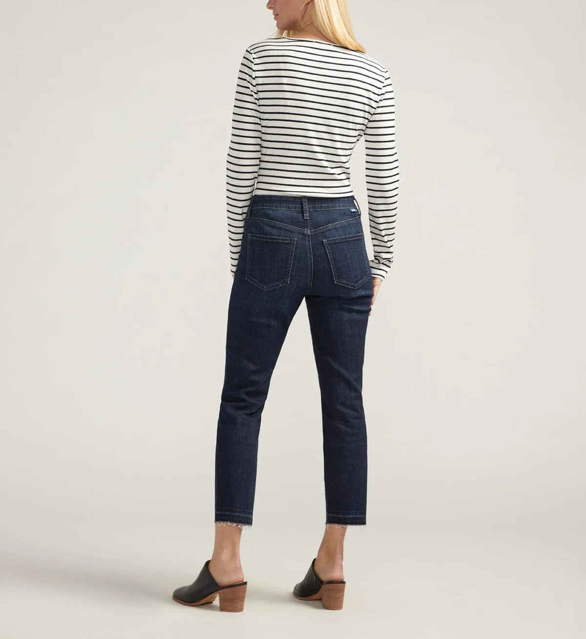 Carter Mid Rise Girlfriend Jeans (Palau’s Blue)