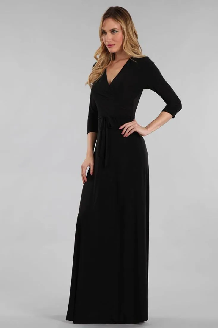 Maxi Dress with Belt Tie in Solid Black